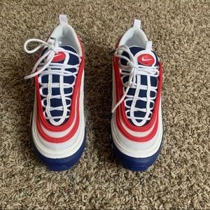 Men’s Nike sneakers